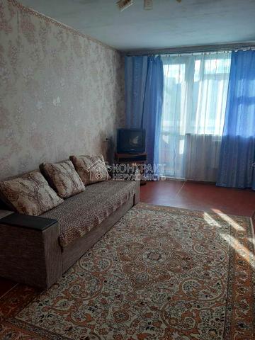 Амосова вул. (Корчагінців), 23