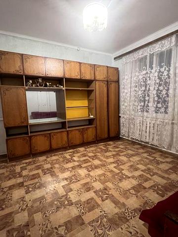 Продаж затишноі квартири/гостинки