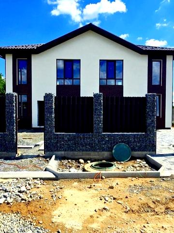 Польова вул., 76