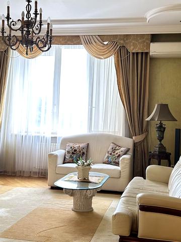 Французький бульв., 35