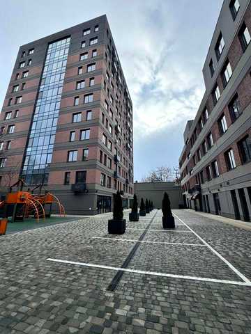 Продам власну квартиру 88м2 у ЖК Троїцький ЖК Троїцький