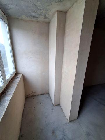 Університетська вул., 1-В