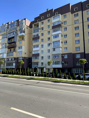 Рівненська вул., 10