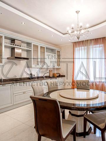 Київська вул.