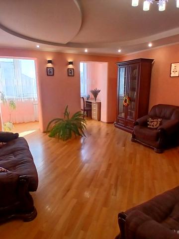 Магістратська вул. (Першотравнева), 94