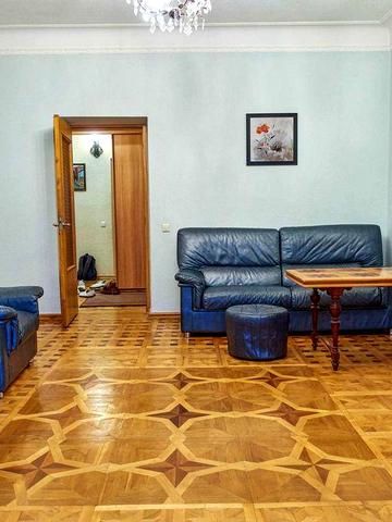 3к. Ул. Костельная 8, м. Майдан Незалежности и Крещатик