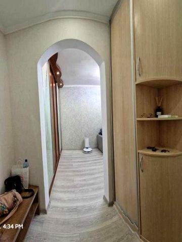 1 кімнатна на Троєщині з ремонтом від власника.