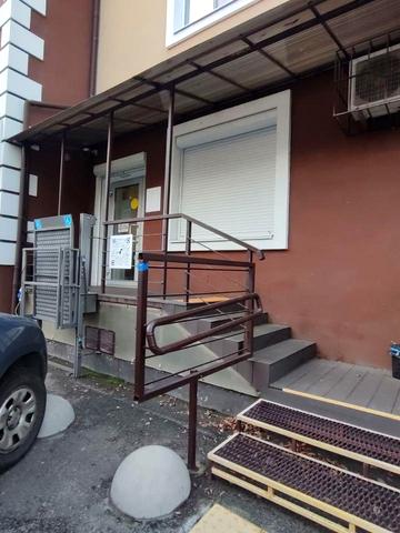 Січеславська Набережна вул., 16-Б