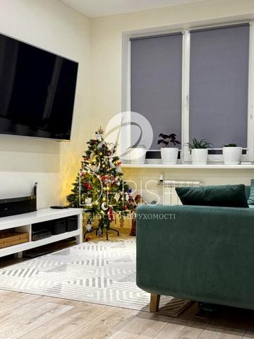 Феодосійська вул., 2-Л