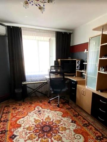 Острозького вул., 39