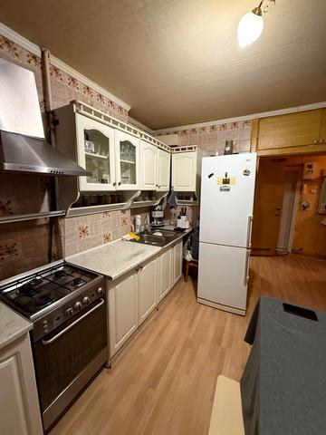 Набережна Заводська вул., 145