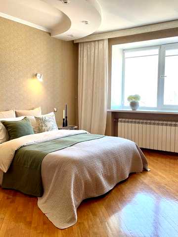 Без %. Продаж квартири з ремонтом - 1000 у.е.за м2. Драгоманова 15-А.