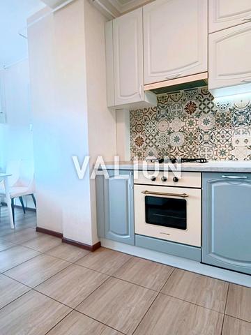 Сонячна вул., 3