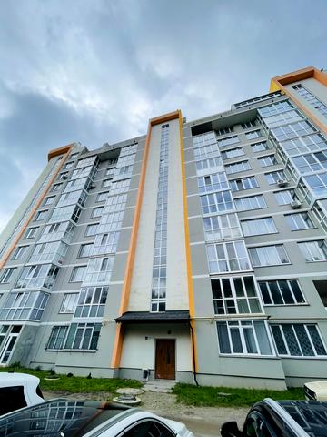 Івана Величковського вул., 70