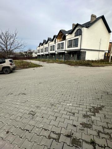 Ставропольська вул., 7