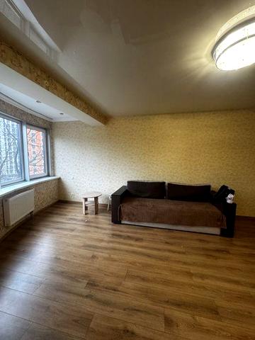 Оренда трьохкімнатної квартири в ЖК Аквамарин. метро Житомирська