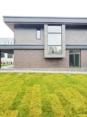 Продаж 4к Дім Квітнева вулиця