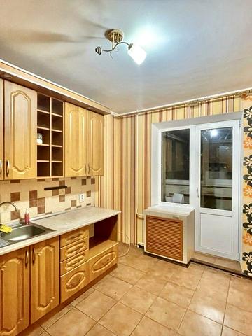 Заливна вул., 7