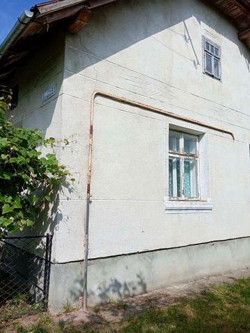 Продається будинок с.Ролів