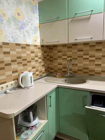 Продается 4-комнатная квартира с ремонтом и техникой на Алексеевке