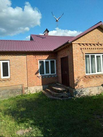Продам будинок в смт Лозове Хмельницький район  (кол. Деражнянськийрай