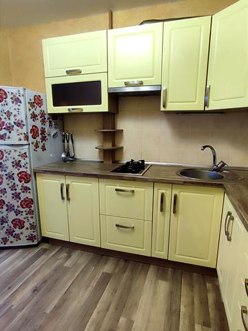 Сонячна Набережна вул. (Маршала Малиновського), 6