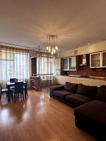 Паркова вул., 48