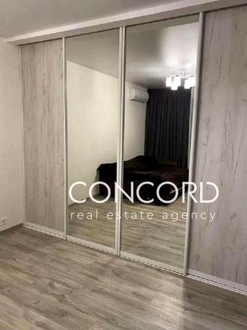 Гарматна вул., 38-Б. ЖК "Козацький". Метро Шулявська. Однокімнатна ЖК Козацький