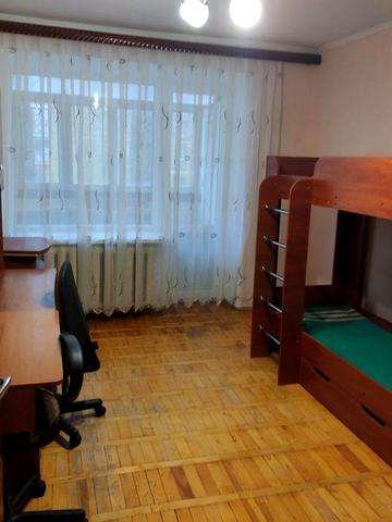 Власник здає 2 кімнатну квартиру у Вінниці , на вулиці Максима Шимка.
