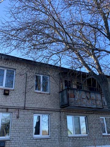 Продам трикімнатну квартиру.