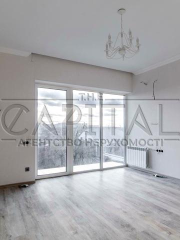 Монтажників вул., 17