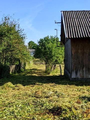 Земельний участок з будинком с. Нова Скварява