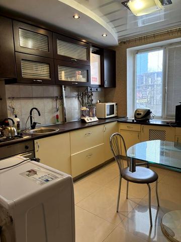 Набережна Заводська вул., 213