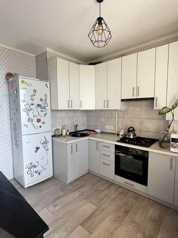 Виставкова, 14