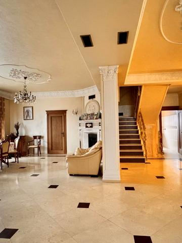 Стрийська вул., 250