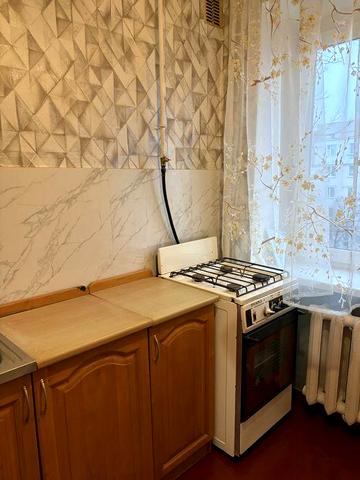 Продам малосімейку, центр, свіжий  косметичний ремонт