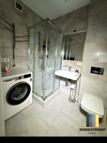 Володимира Антоновича вул. (Свердлова), 36-Л