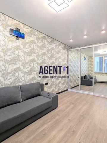 Будівельна вул., 2