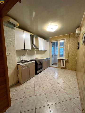 Сімї Глодан вул., 57