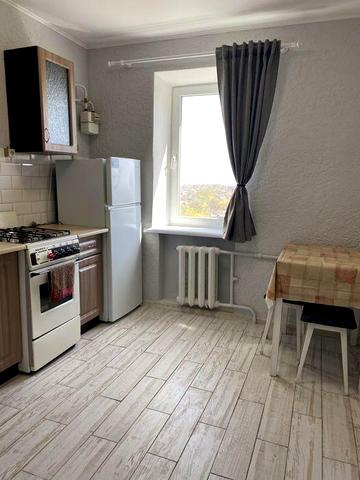 долгосрочная аренда 1 ком квартиры Левитана /Люст. дорога