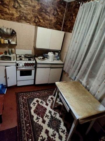 Продам 3х комнатную квартиру в центре города Златополь