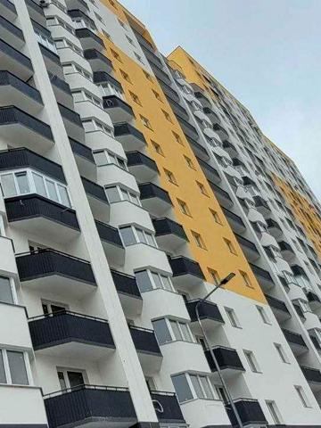 Симона Петлюри вул. (Черняховського), 21-Б