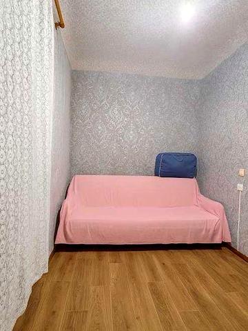 Продам 2-кімнатну кв. ПРАВИЙ БЕРЕГ! пр.Петровського, буд. 44.