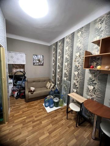 Полтавський Шлях вул., 175