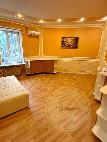 Соборна/М.Кропивницького 2к квартира в продажі. Індив.газ опалення