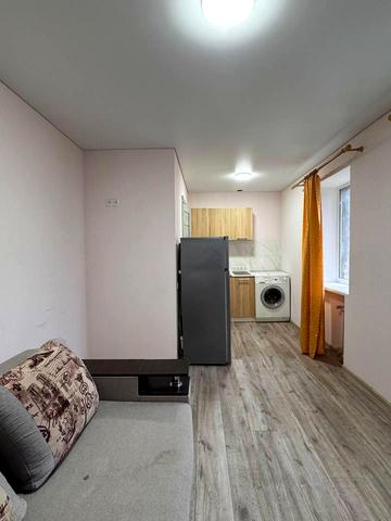 Артеківська вул., 27