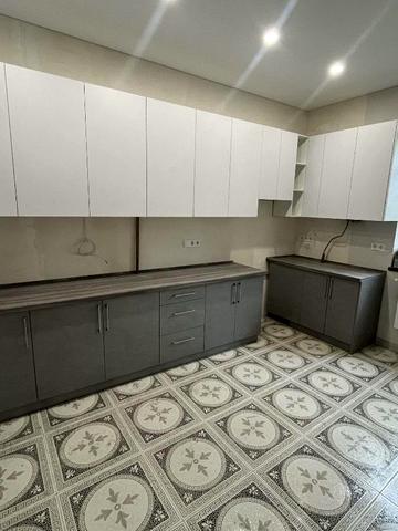 Бузький бульв., 11