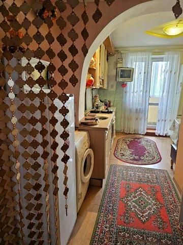 Здам/продам 2 кімнатна квартира біля 5 школи +кабінет+підвал  індивіду