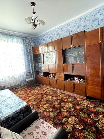 Продам квартиру пгт Эсхар