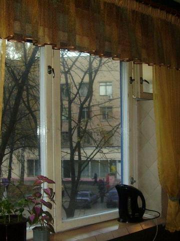 Продаж 3 кімнатної квартири вул. П. Курінного 9